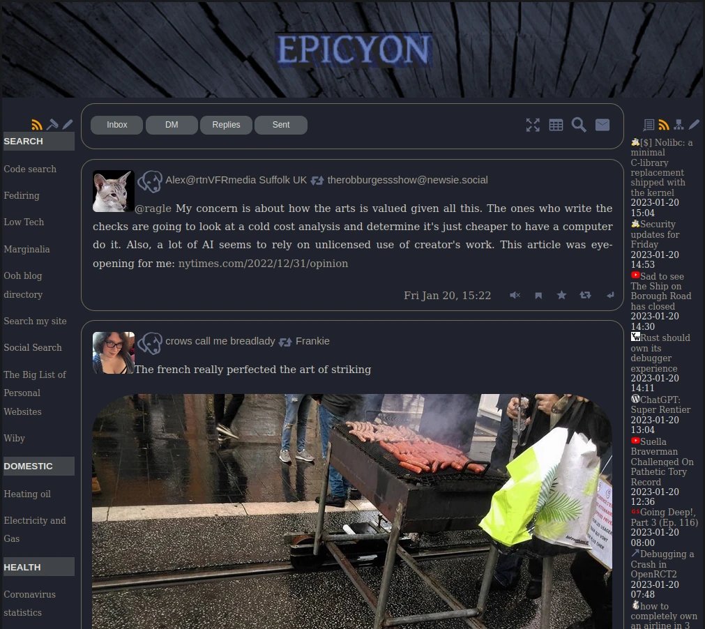 Screenshot of the main timeline showing posts and left and right columns
